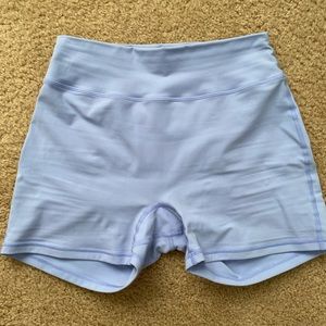 EUC Buffbunny legacy shorts 4”, rainwater blue, size L